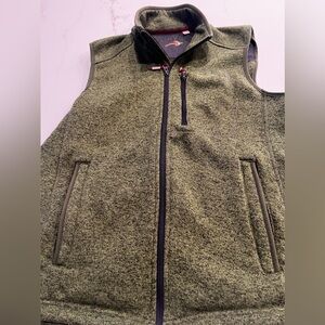 Orvis Sweater Fleece Vest Zipper and Pockets